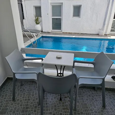 Hotel Leta *