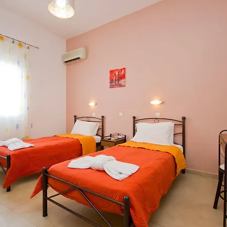 Leta Hotel Fira (Santorini)